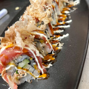 sushi spezialrollen takara