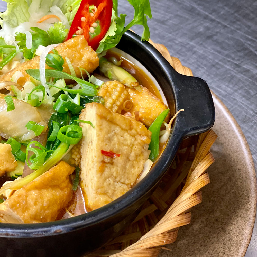 vegetarisch dau phu xao sa ot